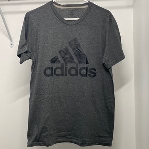 Men’s Adidas medium tee shirt